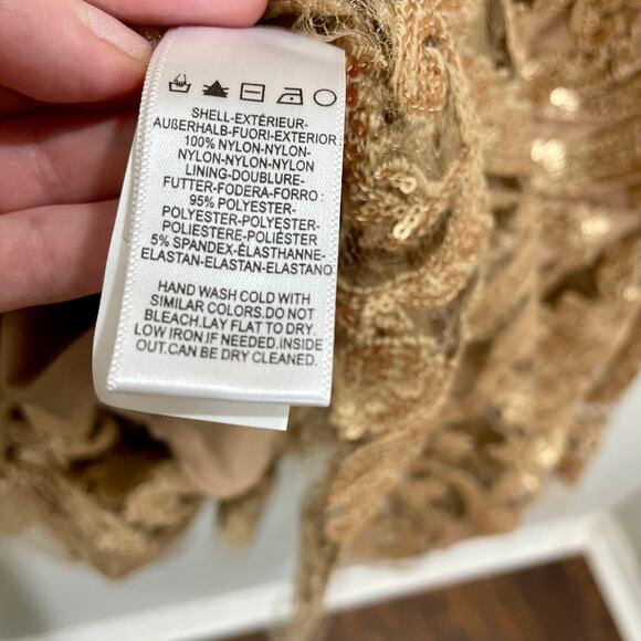 Dress the Population Women's Gold Sequin Blair Fit-&-Flare Midi Dress ; Large - Picture 10 of 15